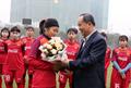 Chủ tịch LĐBĐVN Lê Khánh Hải động viên đội tuyển nữ  bước vào vòng loại Olympic 2020